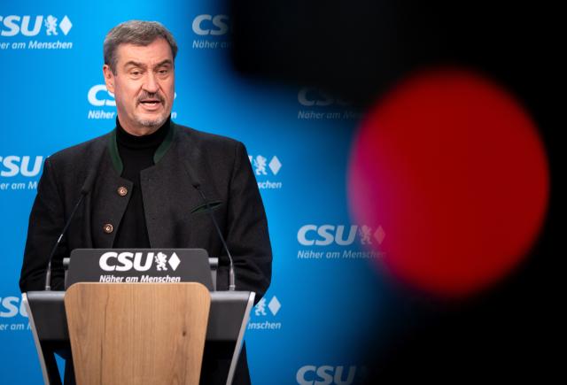 21 November 2025, Bavaria, Munich: Markus Soeder, Chairman of the Christial Social Union (CSU) and Minister President of Bavaria, gives a press statement at the start of the closed meeting of the CSU party executive. Photo: Sven Hoppe/dpa