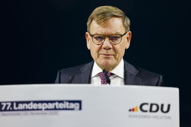 22 November 2025, Schleswig-Holstein, Neumuenster: German Foreign Minister Johann Wadephul, speaks during the 77th state party conference of the CDU Schleswig-Holstein. Photo: Frank Molter/dpa