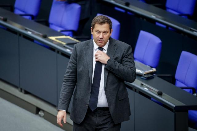 25 November 2025, Berlin: Lars Klingbeil, German Minister of Finance, Vice-Chancellor and SPD Federal Chairman, takes part in the Bundestag session kicking off the budget week. Photo: Kay Nietfeld/dpa