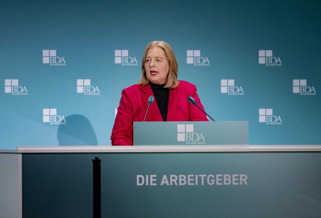 25 November 2025, Berlin: Baerbel Bas, German Minister of Labor and Social Affairs, speaks at the 2025 Employers' Day in Berlin. Photo: Fabian Sommer/dpa