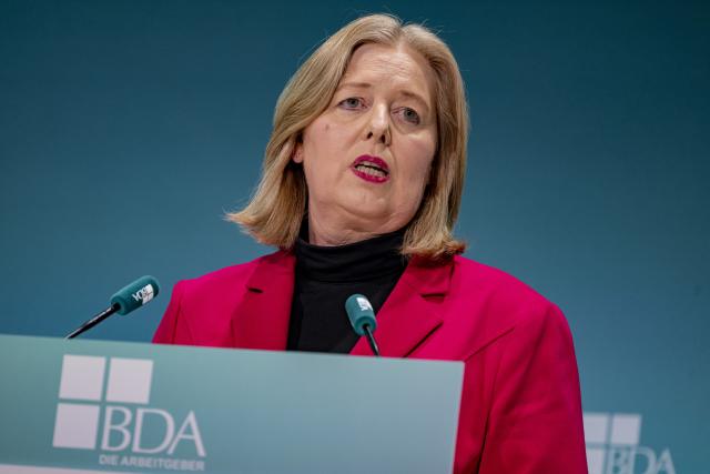 25 November 2025, Berlin: Baerbel Bas, German Minister of Labor and Social Affairs, speaks at the 2025 Employers' Day in Berlin. Photo: Fabian Sommer/dpa