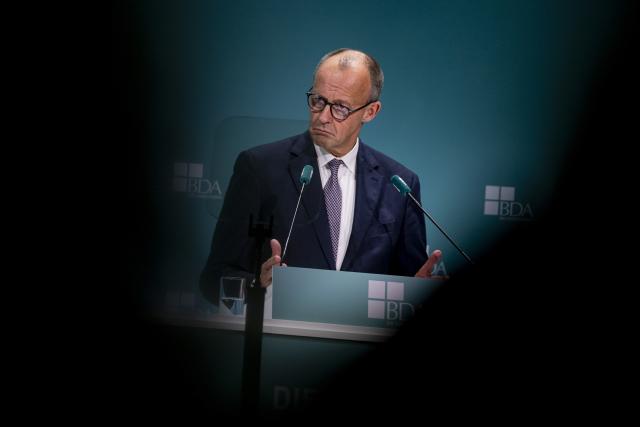25 November 2025, Berlin: German Chancellor Friedrich Merz speaks during the 2025 Employers' Day in Berlin. Photo: Fabian Sommer/dpa
