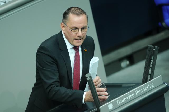 26 November 2025, Berlin: Tino Chrupalla, AfD federal and parliamentary group leader, leaves the lectern after his speech in the general debate on the budget in the Bundestag. The debates on the budget of the Chancellery are traditionally used as a general debate on the policies of the Federal Government. Photo: Kay Nietfeld/dpa