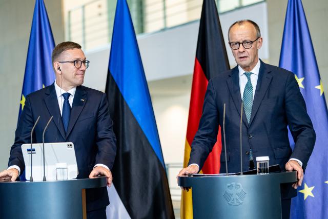 27 November 2025, Berlin: German Chancellor Friedrich Merz and Kristen Michal, Prime Minister of Estonia, hold a joint press conference in Berlin. Photo: Fabian Sommer/dpa