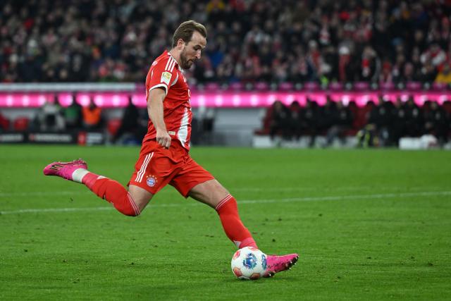 29 November 2025, Bavaria, Munich: Bayern Munich's Harry Kane in action during the German Bundesliga soccer match between Bayern Munich and FC St. Pauli at Allianz Arena. Photo: Sven Hoppe/dpa - IMPORTANT NOTICE: DFL and DFB regulations prohibit any use of photographs as image sequences and/or quasi-video.