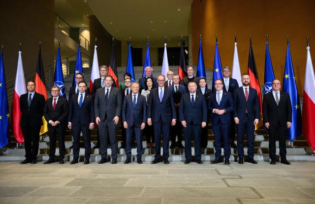 01 December 2025, Berlin: Ministers of the German and Polish governments gather around German Chancellor Friedrich Merz (1st row, 5th R) and Poland's Prime Minister Donald Tusk (1st row, 5th from L), for a group photo at the German-Polish government consultations in the Federal Chancellery in Berlin. Photo: Bernd von Jutrczenka/dpa