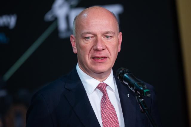 12 March 2025, Berlin: Kai Wegner, Governing Mayor of Berlin, speaks at a press conference following a visit to Berlin Space Technologies. Photo: Christophe Gateau/dpa