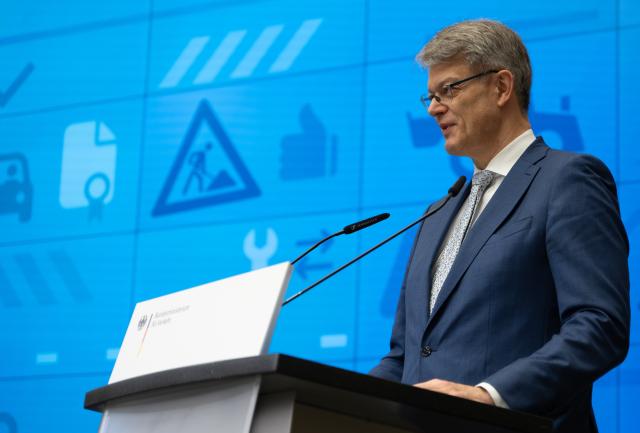 02 December 2025, Berlin: Patrick Schnieder, Germany's Minister of Transport, speaks at a press conference. Photo: Markus Lenhardt/dpa
