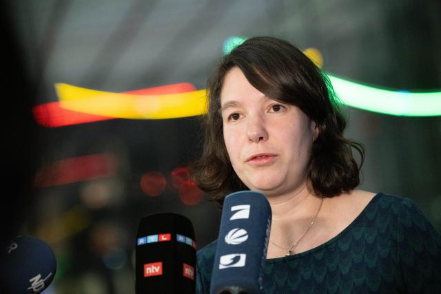 04 December 2025, Berlin: Linda Heitmann, full member of the Bundestag's Election Scrutiny Committee, speaks after a meeting of the Election Scrutiny Committee at the Paul Loebe House. The Sahra Wagenknecht Alliance (BSW) failed in its bid to have the votes in the February Bundestag election recounted in the Bundestag's Election Review Committee. Photo: Sebastian Christoph Gollnow/dpa