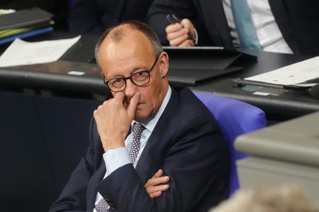 05 December 2025, Berlin: German Chancellor Friedrich Merz attends the German Bundestag session on the pension reform. Photo: Kay Nietfeld/dpa