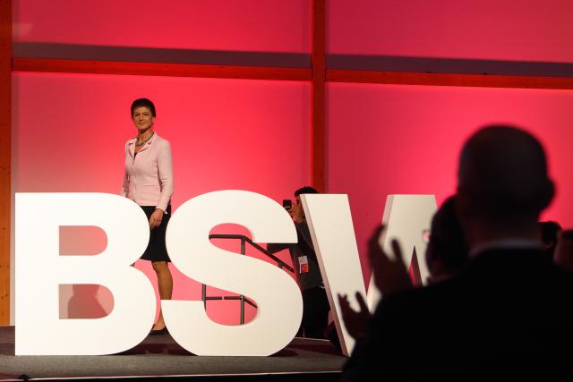 06 December 2025, Saxony-Anhalt, Magdeburg: Sahra Wagenknecht Alliance (BSW) chairwoman Sahra Wagenknecht takes to the stage at the 3rd national party conference of the "Sahra Wagenknecht Alliance" party. Photo: Klaus-Dietmar Gabbert/dpa