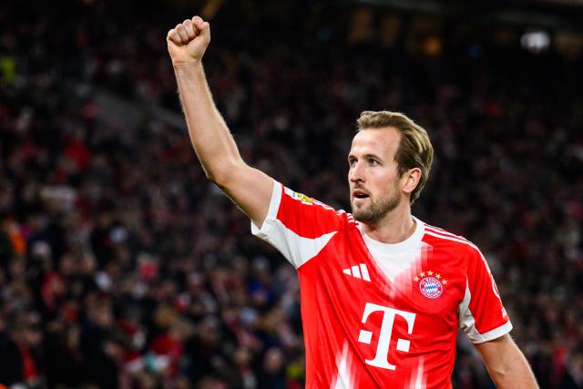 06 December 2025, Baden-Württemberg, Stuttgart: Bayern Munich's Harry Kane celebrates scoring during the German Bundesliga socce rmatch between VfB Stuttgart and FC Bayern Munich at the MHPArena. Photo: Tom Weller/dpa - IMPORTANT NOTICE: DFL and DFB regulations prohibit any use of photographs as image sequences and/or quasi-video.