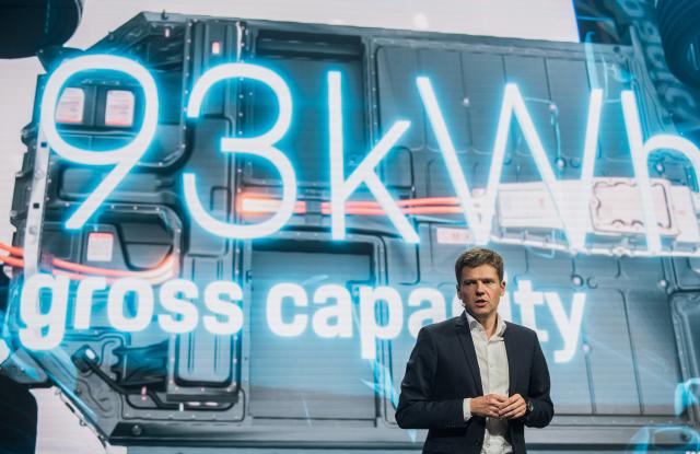 FILED - 10 September 2019, Hesse, Frankfurt/Main: Stefan Weckbach presents the "Taycan S" at the IAA in his former position as head of Porsche's electric car project. Photo: Andreas Arnold/dpa