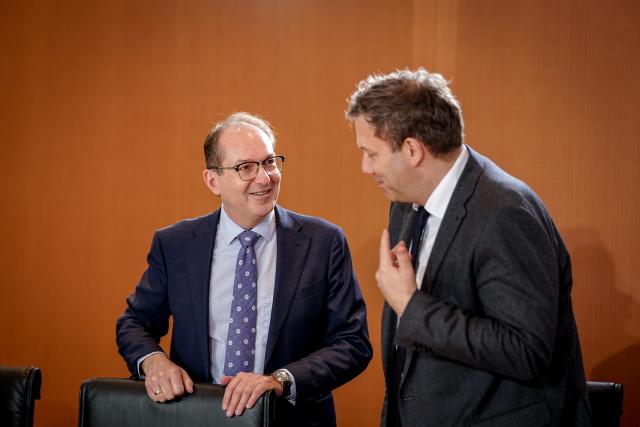 10 December 2025, Berlin: Alexander Dobrindt (L), German Minister of the Interior, and Lars Klingbeil, German Minister of Finance, Vice Chancellor, attend the meeting of the German Cabinet in the German Chancellery. Photo: Kay Nietfeld/dpa