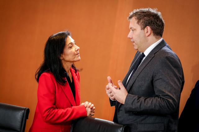 10 December 2025, Berlin: Katherina Reiche, German Minister for Economic Affairs and Energy, and Lars Klingbeil, German Minister of Finance, Vice Chancellor, take part in the meeting of the German Cabinet in the German Chancellery. Photo: Kay Nietfeld/dpa