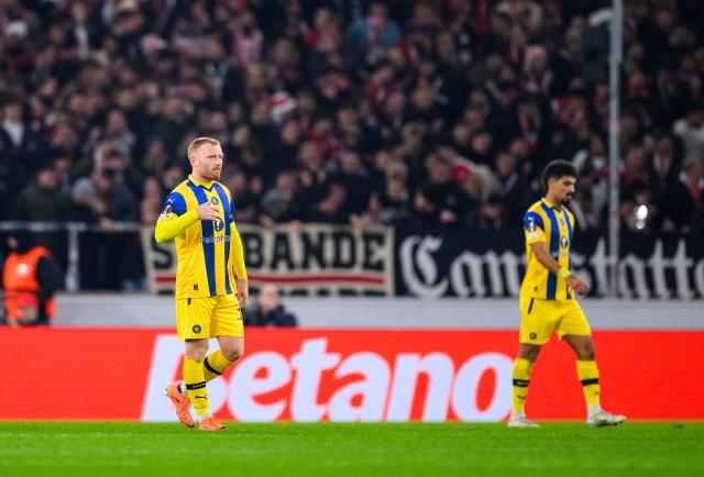 11 December 2025, Baden-Wuerttemberg, Stuttgart: Maccabi Tel Aviv's Ido Shahar (C) reacts during the UEFA Europa League soccer match between VfB Stuttgart and Maccabi Tel Aviv at MHPArena. Photo: Tom Weller/dpa