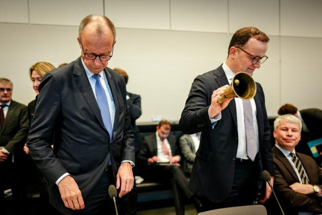 16 December 2025, Berlin: German Chancellor Friedrich Merz (L) and Jens Spahn, Chairman of the CDU/CSU parliamentary group in the Bundestag, take part in the parliamentary group meeting of the CDU/CSU parliamentary group. Photo: Kay Nietfeld/dpa