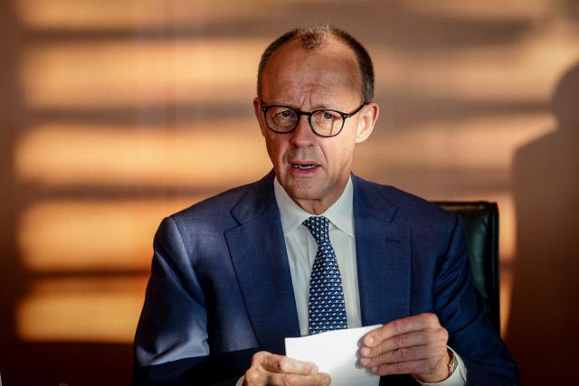 17 December 2025, Berlin: German Chancellor Friedrich Merz attends the Gerrman Cabinet in the German Chancellery in Berlin. Photo: Kay Nietfeld/dpa