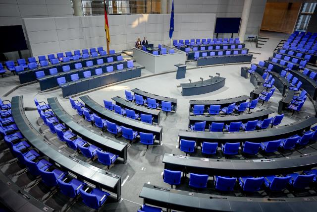 19 December 2025, Berlin: View of the German Parliament (Bundestag) plenary chamber at the start of what is expected to be the last session before Christmas and the New Year. Photo: Kay Nietfeld/dpa