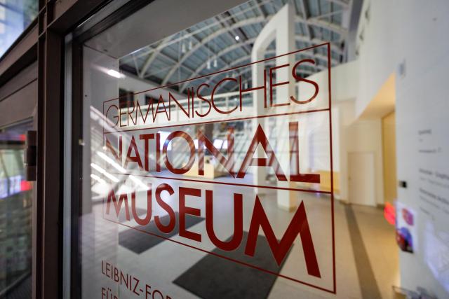 FILED - 26 January 2024, Bayern, Nuremberg: The words "Germanisches Nationalmuseum" are written on a pane of glass at the entrance to the Germanic National Museum in Nuremberg. The descendants of German Jewish art dealers the Lion Brothers have received five artworks looted during the Nazi era back from the Germanisches Nationalmuseum (Germanic National Museum) in the southern German city of Nuremberg. Photo: Daniel Karmann/dpa