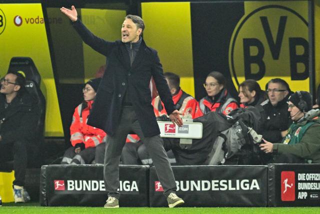 19 December 2025, North Rhine-Westphalia, Dortmund: Dortmund coach Niko Kovac gestures on the touchline during the German Bundesliga soccer match between Borussia Dortmund and Borussia Moenchengladbach at the Signal Iduna Park. Photo: Bernd Thissen/dpa