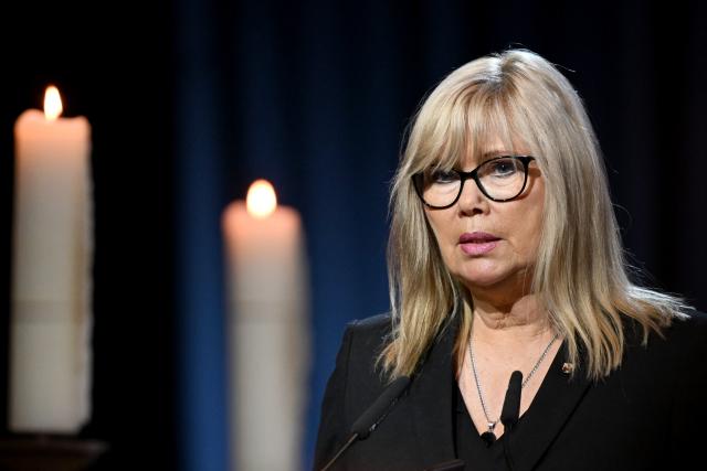 20 December 2025, Saxony-Anhalt, Magdeburg: Simone Borris, Lord Mayor of Magdeburg, speaks at St. John's Church during the memorial service for those affected and bereaved one year after the attack on Magdeburg's Christmas market. On 20 December 2024, a man drove a car into a crowd, killing five women and a child and injuring more than 300 people. Photo: Hendrik Schmidt/dpa