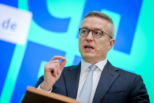 FILED - 12 December 2025, Berlin: Karsten Wildberger, German Minister for Digitalization and State Modernization, holds a press conference to present the EinfachMachen portal. Photo: Kay Nietfeld/dpa