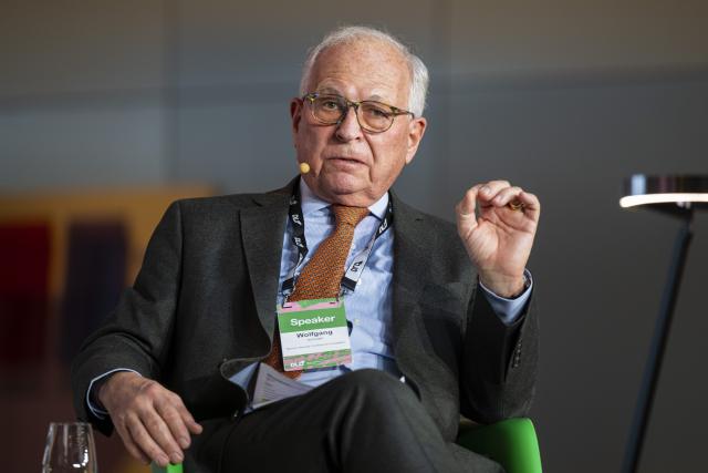 FILED - 12 January 2023, Bavaria, Munich: Wolfgang Ischinger, President of the Board of Trustees of the Munich Security Conference (MSC) Foundation, speaks at the "Digital Life Design" (DLD) conference. Photo: Lennart Preiss/dpa