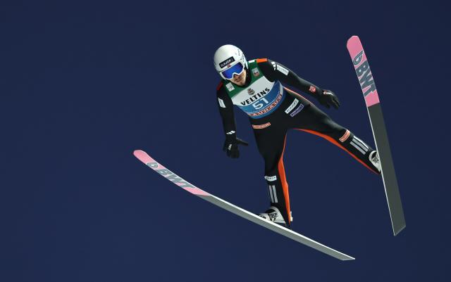 31 December 2025, Bavaria, Garmisch-Partenkirchen: Norway's Johann Andre Forfang competes in the men's large hill qualification at the Four Hills Tournament World Cup ski jumping event. Photo: Daniel Karmann/dpa