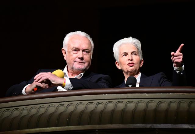 06 January 2026, Baden-Württemberg, Stuttgart: Top FDP politicians Wolfgang Kubicki (L) and Marie-Agnes Strack-Zimmermann sit in a box at the traditional Epiphany meeting of the FDP in the opera house. Photo: Bernd Weißbrod/dpa