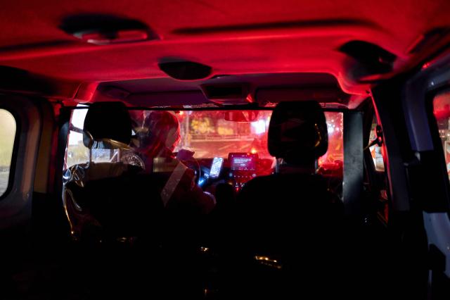 07 January 2026, Berlin: DRK Warm Bus volunteers Sebastian Ulm and Lisa Wiedemann on their nighttime rounds in Berlin. They visit known sleeping spots to provide the homeless with tea, sleeping bags, mats, and other warming items as temperatures remain below freezing. Photo: Michael Ukas/dpa