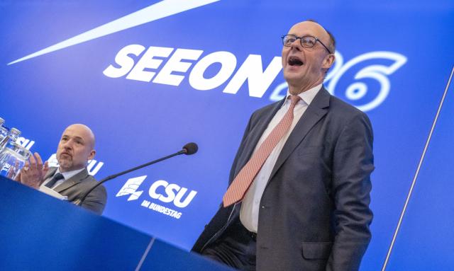 08 January 2026, Bavaria, Seeon: German Chancellor Friedrich Merz takes part in the conclusion of the three-day closed meeting of the CSU parliamentary group in Seeon Monastery. Photo: Peter Kneffel/dpa