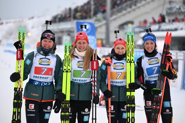 10 January 2026, Thuringia, Oberhof: (L-R) Germany's Selina Grotian, Julia Tannheimer, Janina Hettich-Walz, and Franziska Preuss react after the women's 4 x 6 km relay event of the IBU Biathlon World Cup in Oberhof. Photo: Hendrik Schmidt/dpa