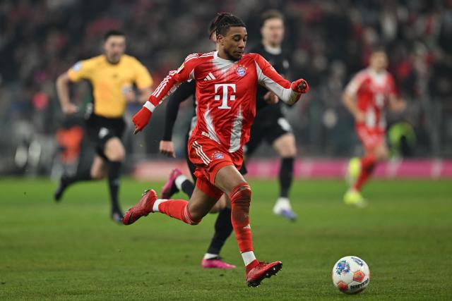 11 January 2026, Bavaria, Munich: Bayern Munich's Michael Olise in action during the German Bundesliga soccer match between Bayern Munich and VfL Wolfsburg at Allianz Arena. Photo: Sven Hoppe/dpa - IMPORTANT NOTICE: DFL and DFB regulations prohibit any use of photographs as image sequences and/or quasi-video.