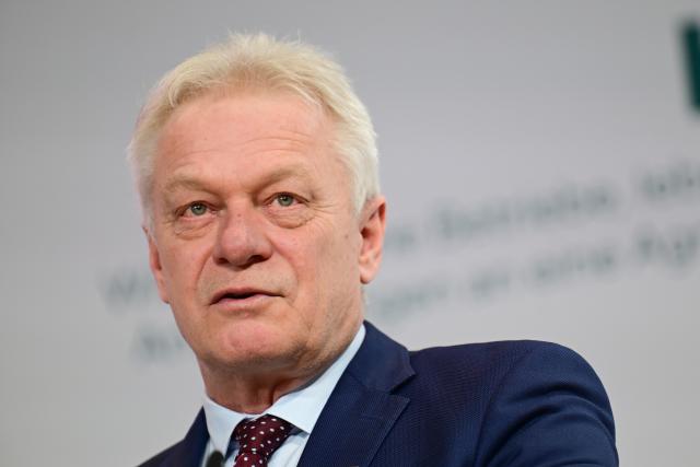 13 January 2026, Berlin: Alois Rainer, German Minister of Food, Agriculture and Home Affairs, speaks during the Agriculture Congress of the Federal Environment Ministry before the International Green Week (January 16-25). Photo: Sebastian Gollnow/dpa