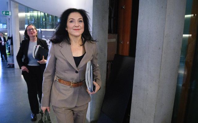 14 January 2026, Berlin: Katherina Reiche, German Minister for Economic Affairs and Energy, leaves the 22nd meeting of the Bundestag Committee on Economic Affairs and Energy in the German Bundestag. Photo: Bernd von Jutrczenka/dpa