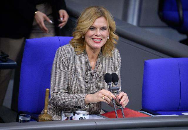 14 January 2026, Berlin: Bundestag President Julia Kloeckner opens the 52nd plenary session of the 21st legislative period in the German Bundestag. Photo: Bernd von Jutrczenka/dpa
