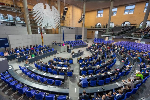 15 January 2026, Berlin: Baerbel Bas, Germany's Minister of Labor and Social Affairs, speaks during a debate in the German Bundestag on the transition from citizen's income to the planned basic income support. Photo: Michael Kappeler/dpa