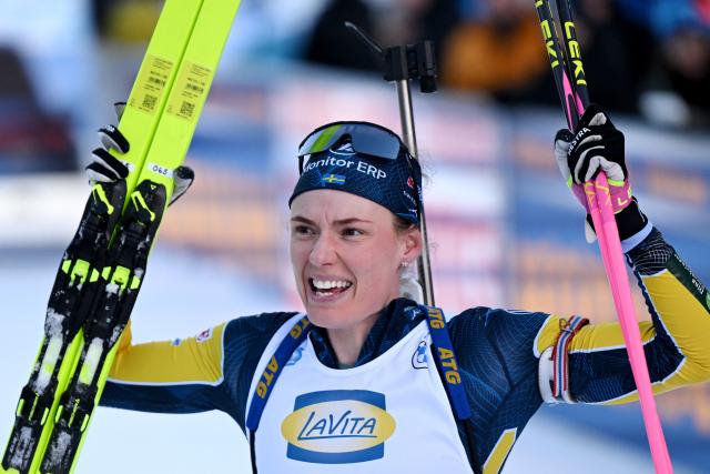 16 January 2026, Bavaria, Ruhpolding: Sweden's Hanna Oeberg celebrates winning the women's 7.5 km sprint race of the IBU Biathlon World Cup in Ruhpolding. Photo: Sven Hoppe/dpa