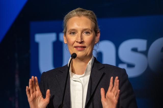 16 January 2026, Rhineland-Palatinate, Idar-Oberstein: Chairman of the Alternative for Germany (AfD), Alice Weidel, speaks at the election campaign kick-off event of the AfD Rhineland-Palatinate. Photo: Harald Tittel/dpa