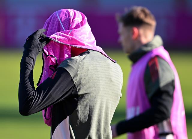 20 January 2026, Bavaria, Munich: Bayern Munich's Jamal Musiala (L) and Joshua Kimmich in action during the team's training session ahead of the UEFA Champions League soccer match against Union St. Gilloise. Photo: Sven Hoppe/dpa
