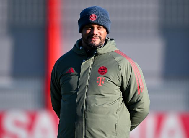 20 January 2026, Bavaria, Munich: Bayern Munich Coach Vincent Kompany leads the team's training session ahead of the UEFA Champions League soccer match against Union St. Gilloise. Photo: Sven Hoppe/dpa