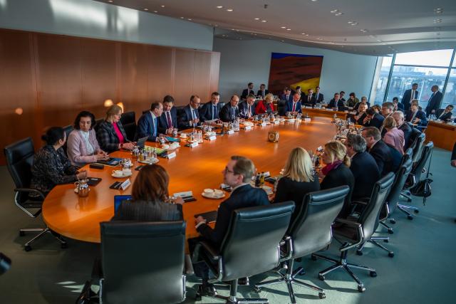 21 January 2026, Berlin: German Chancellor Friedrich Merz chairs the German Cabinet meeting at the German Chancellery in Berlin. Photo: Michael Kappeler/dpa