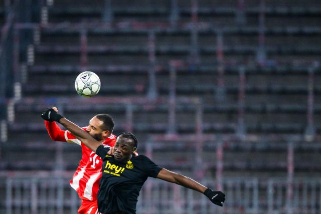 21 January 2026, Bavaria, Munich: Union St. Gilloise's Promise David (R) and Bayern Munich's Jonathan Tah battle for the ball during the UEFA Champions League soccer match between Bayern Munich and Union St. Gilloise at the Allianz Arena. Photo: Tom Weller/dpa