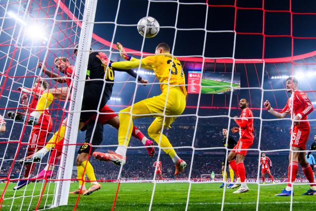 21 January 2026, Bavaria, Munich: Bayern Munich's Harry Kane (2nd L) scores his side's first goal during the UEFA Champions League soccer match between Bayern Munich and Union St. Gilloise at the Allianz Arena. Photo: Tom Weller/dpa