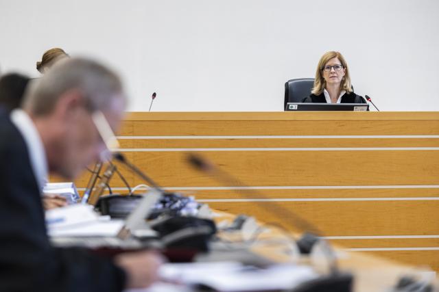 FILED - 18 July 2024, Lower Saxony, Hanover: Presiding judge of the Hanover regional court Britta Schlingmann sits in a courtroom at the Hanover Regional Court before the start of the trial. Photo: Michael Matthey/dpa