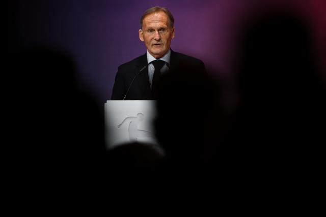 26 January 2026, Hesse, Frankfurt/Main: Hans-Joachim Watzke, President of the German Football League (DFL), speaks at the DFL's New Year's reception at the Palmengarten clubhouse. Photo: Florian Wiegand/dpa