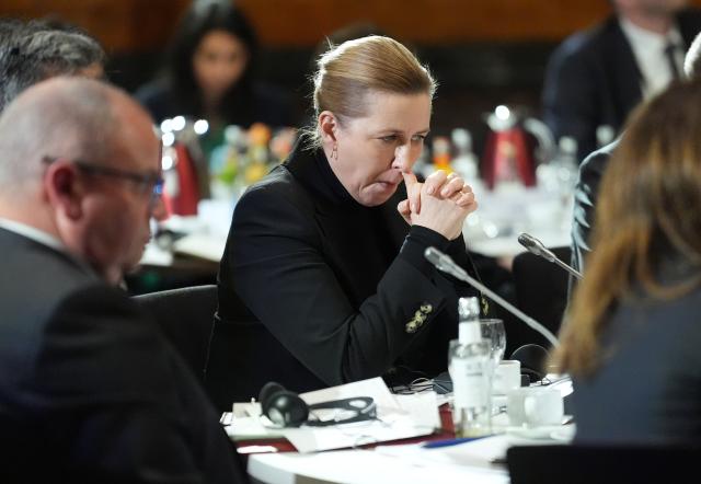 25 January 2026, Hamburg: Mette Frederiksen, Prime Minister of Denmark, sits in a roundtable discussion of the heads of state and government and energy ministers at the summit of the North Sea states in Hamburg. Photo: Marcus Brandt/dpa