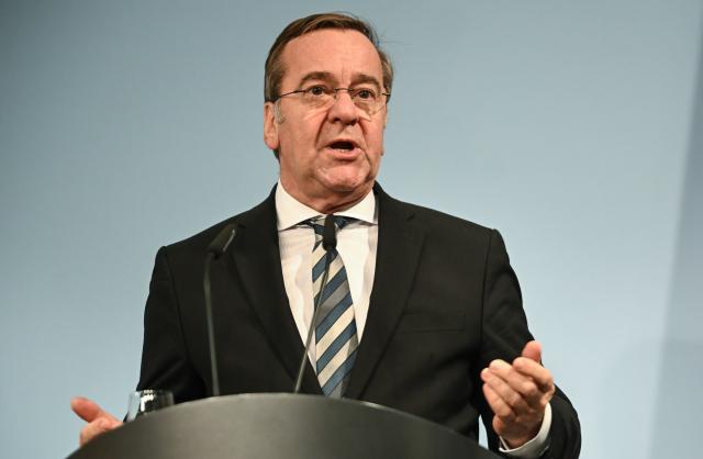 26 January 2026, Berlin: German Minister of Defense Boris Pistorius, attends a joint press conference with Lithuanian Minister of Defense Robertas Kaunas, following their meeting in Berlin. Photo: Britta Pedersen/dpa