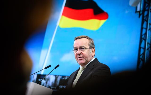 27 January 2026, Berlin: Boris Pistorius, German Minister of Defense, speaks at the "Security and defense policy as a location factor - challenges and opportunities for business and government" conference, hosted by the German Chamber of Industry and Commerce (DIHK) at the Haus der Deutschen Wirtschaft. Photo: Bernd von Jutrczenka/dpa